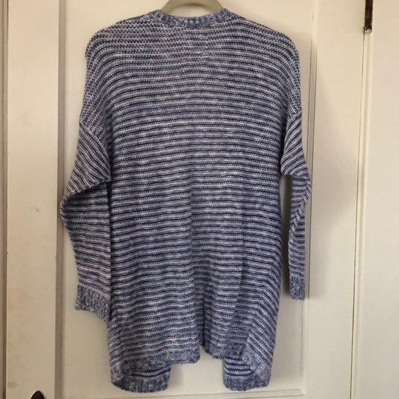 Blue and White Striped Relaxed Cardigan - Picture 5 of 6